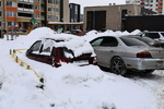 Снежное забвение. Фото барнаульских автомобилей, ставших частью зимнего пейзажа