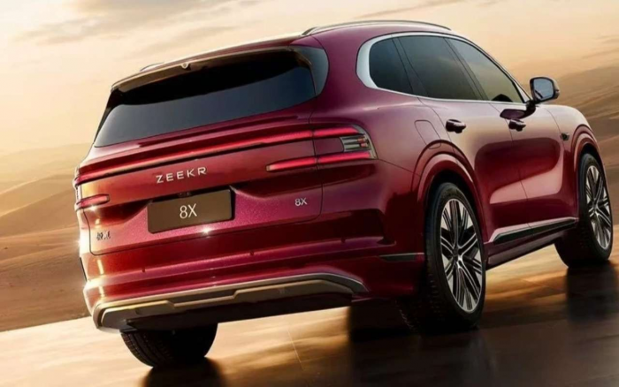 Вот как будет выглядеть салон нового продвинутого кроссовера Zeekr