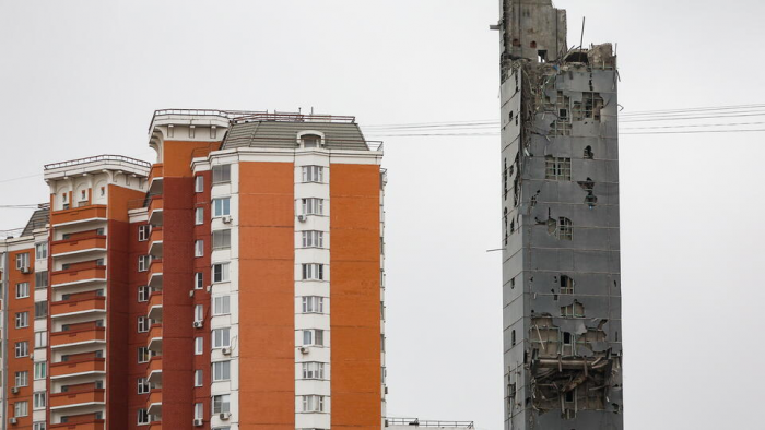 "Разломы и трещины в квартирах": последствия обрушения конструкций "Снежкома"