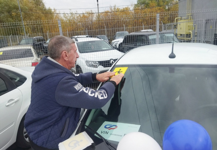 Нижегородцы, пострадавшие на производстве, получили новые автомобили