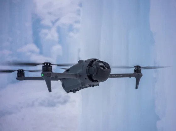 Представлен DJI Mavic 4 Pro: флагманский дрон получил тройную 100-мегапиксельную камеру Hasselblad с записью видео 6К и увеличенную батарею на 51 минуту полета