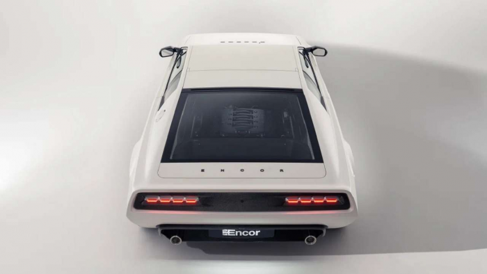 Культовый Lotus вернулся в совершенно новом качестве