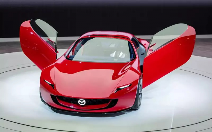Mazda готовит к запуску новый технологичный и очень красивый автомобиль