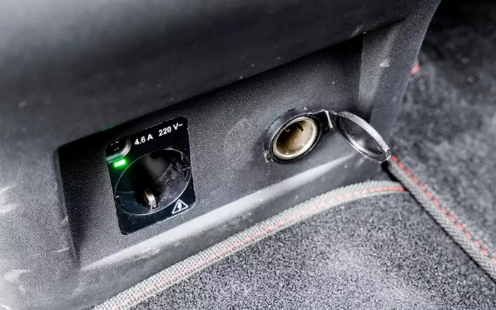 205 сил, гидроавтомат, полный привод — в РФ привезли «почти Silverado»