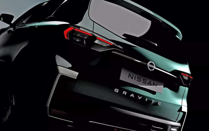 Доступный компактвэн Nissan на базе Renault: подробности