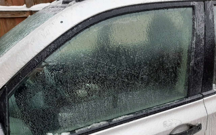 Как не остаться без машины из-за ледяного дождя