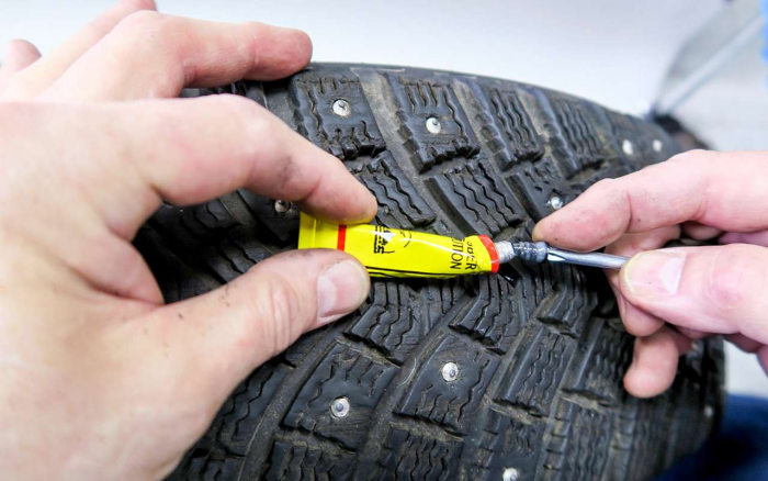 Чем заделать прокол: проверили 4 технологии самостоятельного ремонта шин