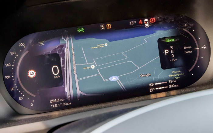 Словно в дорогой яхте! Как едет и сколько стоит премиум не из Китая?