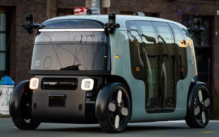 Хотите покататься на роботакси? Вот и мы нет...