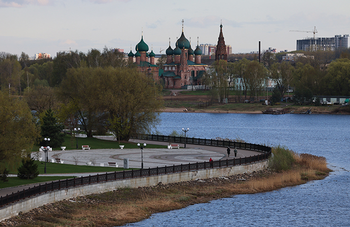 В Ярославской области вводят платную парковку даже в праздники и по ночам