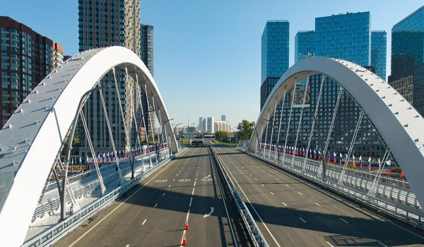 Построено 18 тоннелей, эстакад, мостов и путепроводов за счет столичного бюджета в 2025 году
