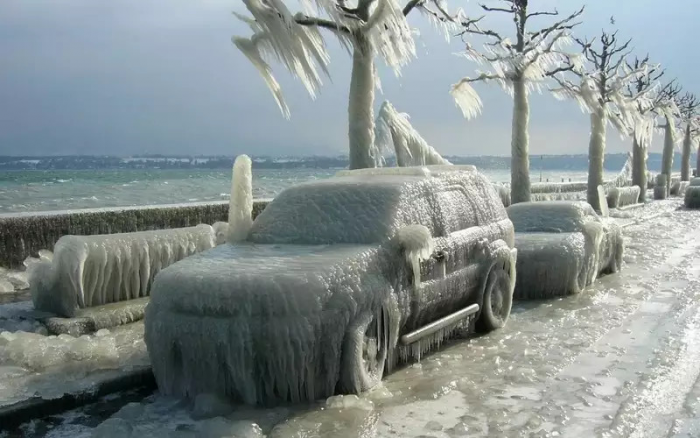 Как не остаться без машины из-за ледяного дождя