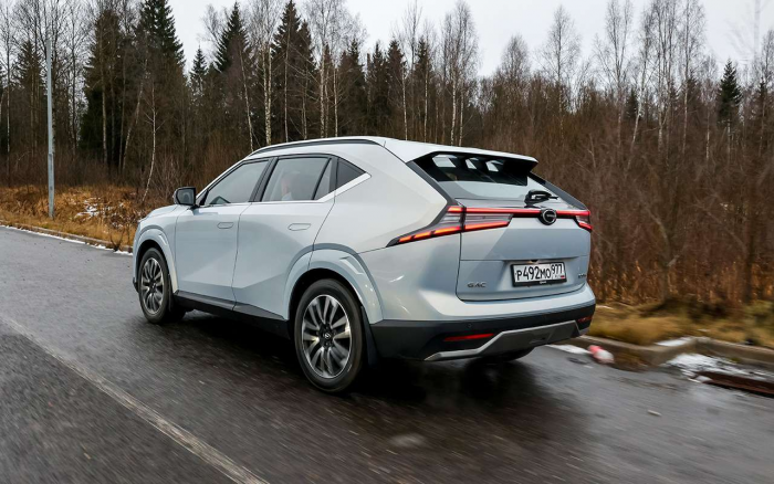 Полный привод, приемлемая цена  — большой тест свежих китайских кроссоверов