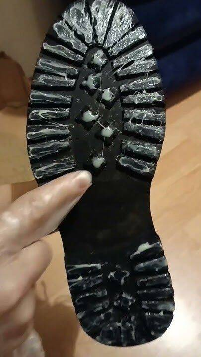 Как легко сделать подошву нескользкой в гололёд