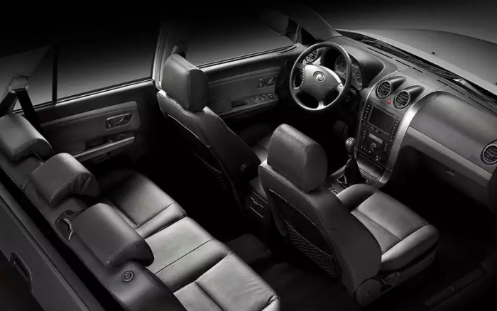 Патриот или этот «брутал» с японскими корнями? Не спешите с ответом!