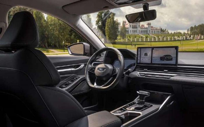 Solaris или Belgee — какой из конкурентов Лады Весты выгоднее