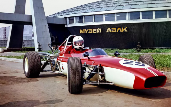 «Машины с большой буквы»: московские звезды автоспорта 1960-х