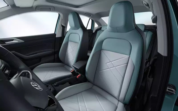 В России появилась возможность купить крупный седан Volkswagen по цене Весты