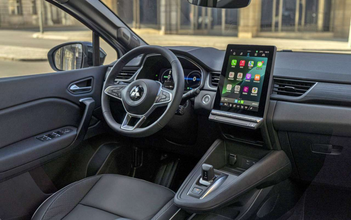 От фургона к кроссоверу: Mitsubishi вернула Grandis