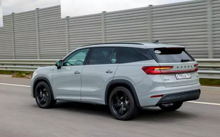 Популярный европейский кроссовер из Казахстана: за что 5 миллионов?