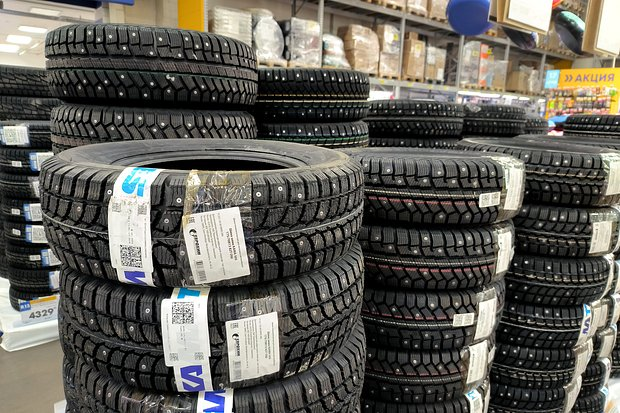 Топ-10 зимних шин: рейтинг зимнего сезона 2025-2026 года