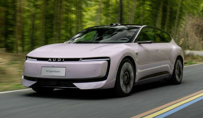 Новый AUDI без колец представлен в России — что с ценой?