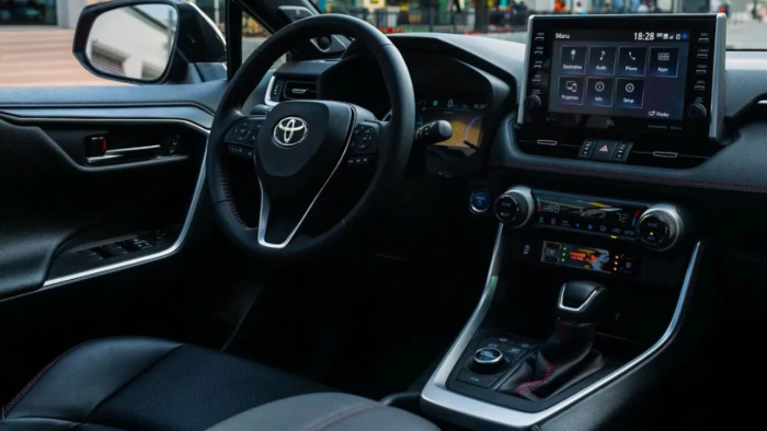 Почему всё больше водителей в России отказываются от автомобилей с вариаторами и роботами