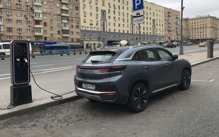 Электромобили перестанут гореть: создана революционная система пожаротушения