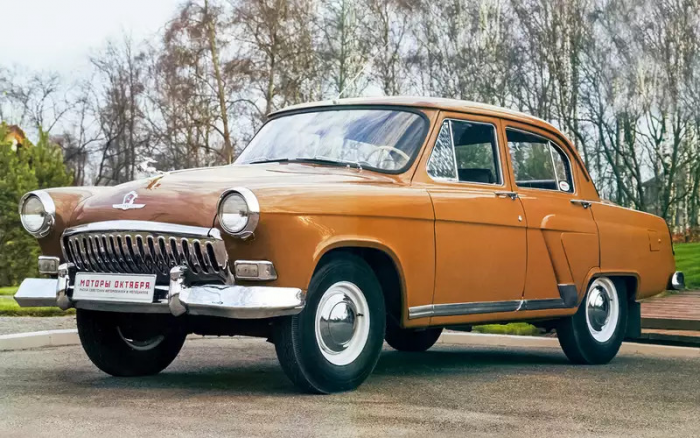 Шикарный советский седан от 600 тыс. рублей: кузов — вечный, ремонтопригодность — выдающаяся!