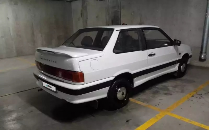 Очень странную вазовскую «пятнашку» выставили на продажу