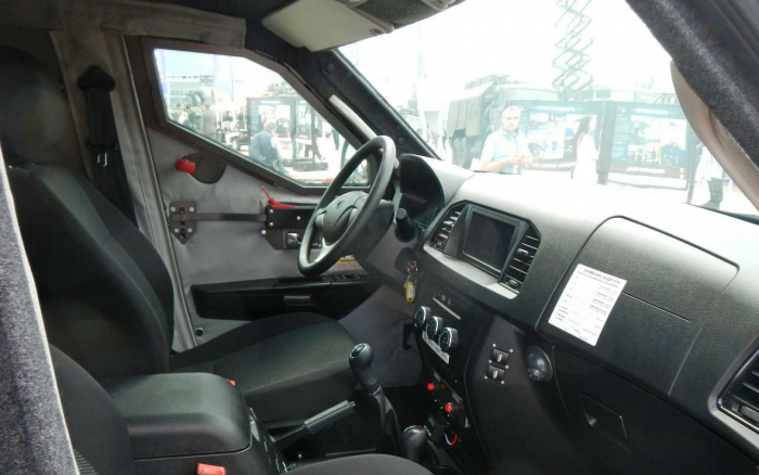 Самые опасные УАЗы — чем военные внедорожники отличаются от гражданских