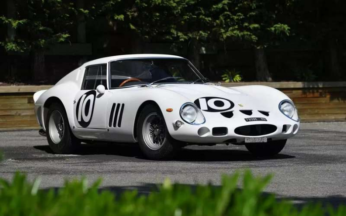 Продается одна из самых дорогих машин в мире — вы оферрареете от цены