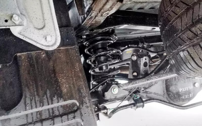 224 л. с., автомат, рама, пружинная подвеска— новый внедорожник нашей сборки