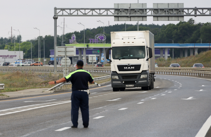 Принят закон об ужесточении наказания за скрытые автомобильные номера