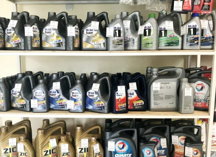 Есть ли у моторного масла срок годности, и может ли оно испортиться