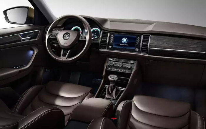 Знаменитый семейный кроссовер Skoda снова в продаже в России с приятной ценой