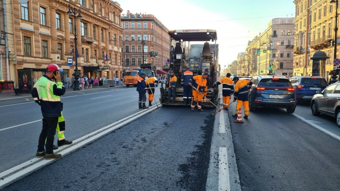 В Петербурге в 2025 году продолжат приводить в порядок дороги согласно нацпроекту «Инфраструктура для жизни»