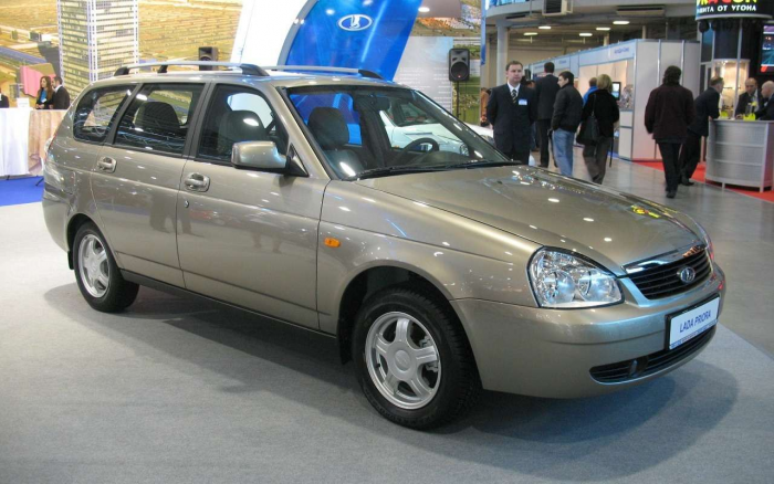 Российские водители выбрали лучшие машины прошлых лет