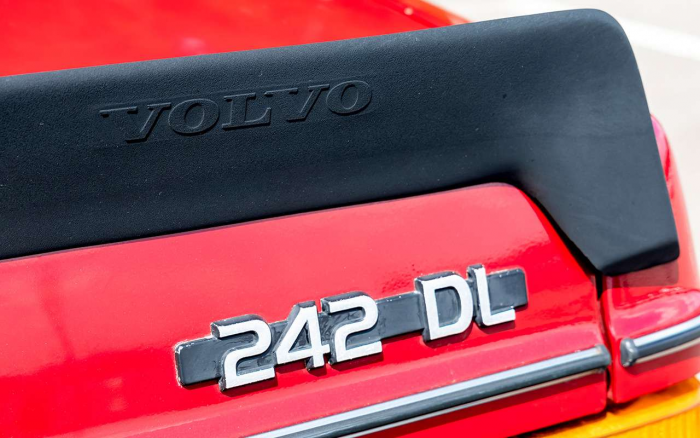 40 лет на ходу: эталон надежности на тестах «За рулем»