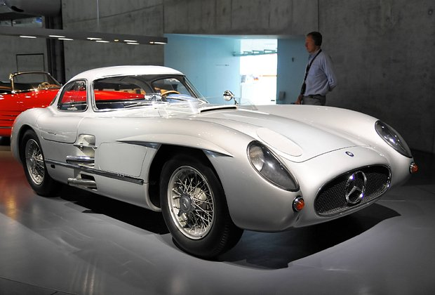 Топ-20 самых дорогих машин в мире и в России: рейтинг элитных автомобилей