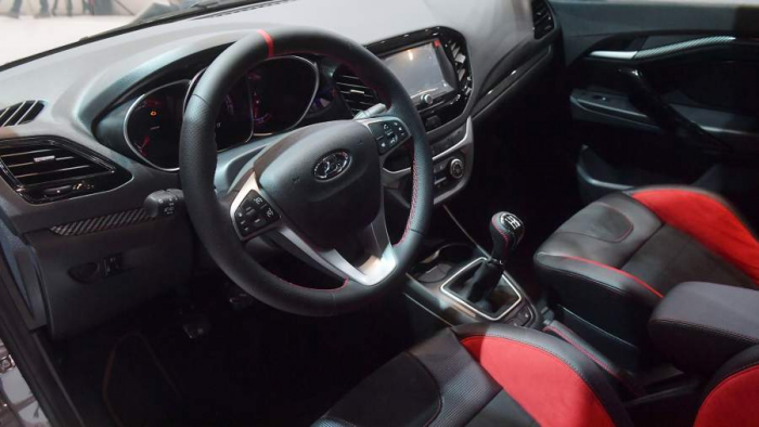 Перекрестное опыление: что изменилось в популярном русском джипе