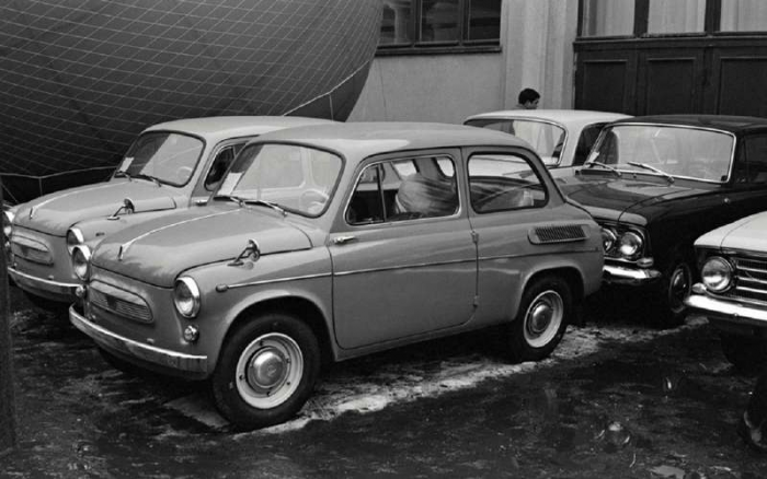 Какими были Запорожцы для иностранцев и почему их покупали за границей