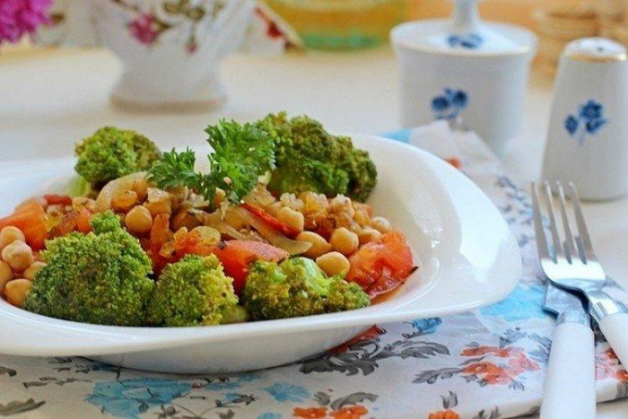 Запеченные овощи в духовке: 20 очень вкусных рецептов