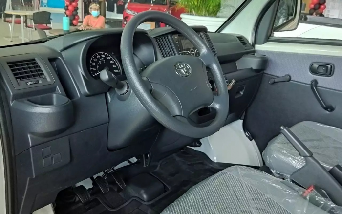 Только формально новые: эти Toyota остаются в строю спустя десятки лет