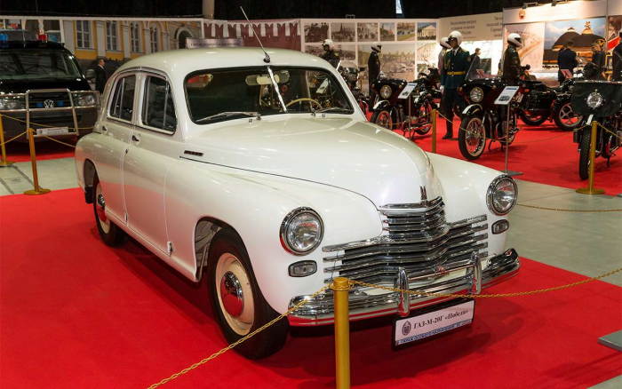 16 самых редких серийных машин СССР — странности спецзаказов