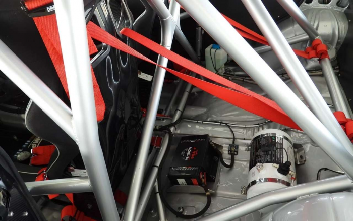 Самая дорогая Lada в Европе: «пятерка» с мотором 228 л.с.