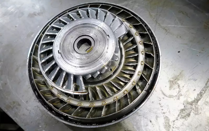 Реанимируем важную деталь автоматической коробки — разбор «За рулем»