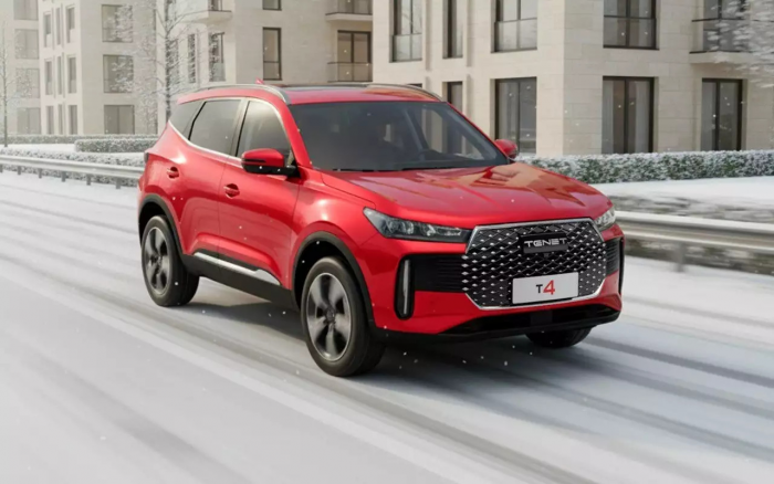 Доступный российский кроссовер получил полноприводную версию: сколько она стоит?