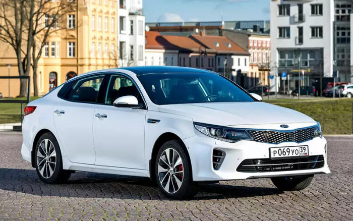 Что взять вместо Camry: надежный корейский седан от 1,5 млн