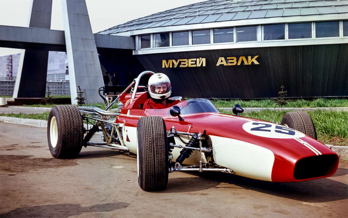 «Машины с большой буквы»: московские звезды автоспорта 1960-х
